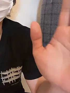 Snapshot of C-4bomb chatting on 10/04/25, 07:17 C-4bomb online show from 10/04/25, 07:17