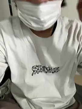 Snapshot of C-4bomb chatting on 11/08/25, 09:42 C-4bomb online show from 11/08/25, 09:42