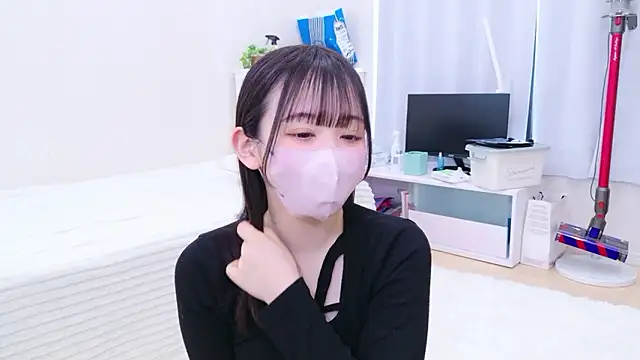 Snapshot of o-AKANE-o chatting on 04/26/26, 06:11 o-AKANE-o online show from 04/26/26, 06:11