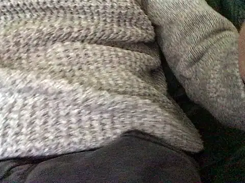 Snapshot of lirs123 chatting on 04/03/26, 02:26 lirs123 online show from 04/03/26, 02:26