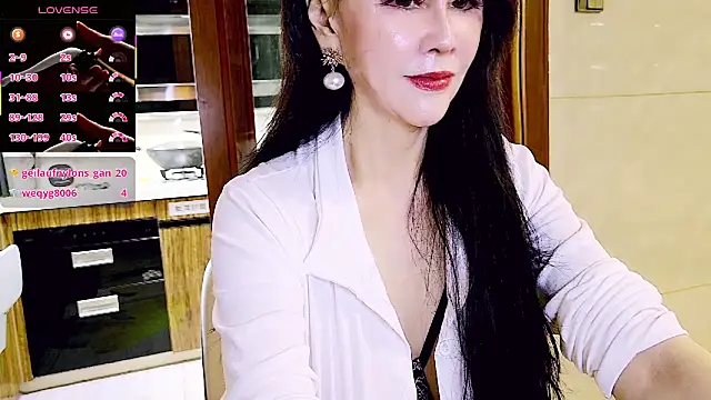 Snapshot of xinxinbabe chatting on 11/23/25, 06:46 xinxinbabe online show from 11/23/25, 06:46