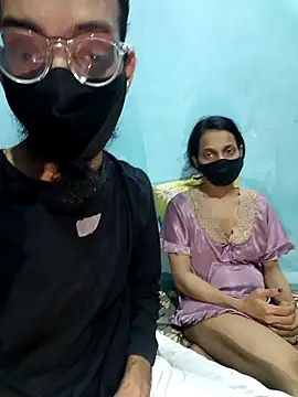 ursumita online show from 10/31/25, 08:21