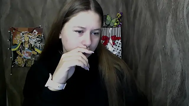 Snapshot of Linda_S_ chatting on 10/03/25, 09:17 Linda S online show from 10/03/25, 09:17