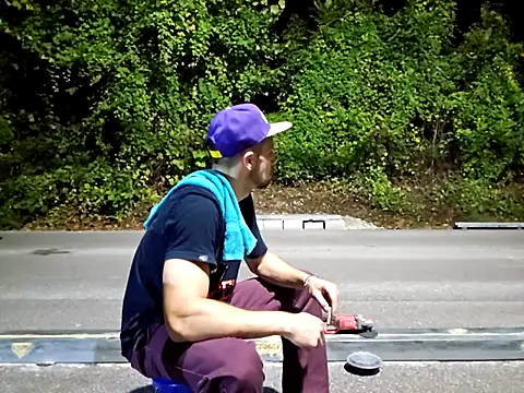 Snapshot of sloppytopkins chatting on 09/29/25, 03:55 sloppytopkins online show from 09/29/25, 03:55