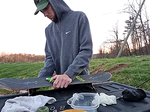 Snapshot of sloppytopkins chatting on 03/19/26, 11:31 sloppytopkins online show from 03/19/26, 11:31