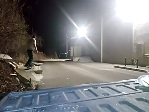 Snapshot of sloppytopkins chatting on 03/23/26, 05:22 sloppytopkins online show from 03/23/26, 05:22