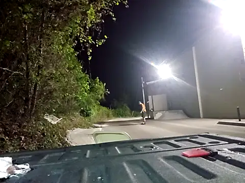 Snapshot of sloppytopkins chatting on 04/18/26, 06:17 sloppytopkins online show from 04/18/26, 06:17