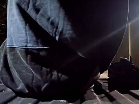 Snapshot of sloppytopkins chatting on 04/26/26, 06:22 sloppytopkins online show from 04/26/26, 06:22