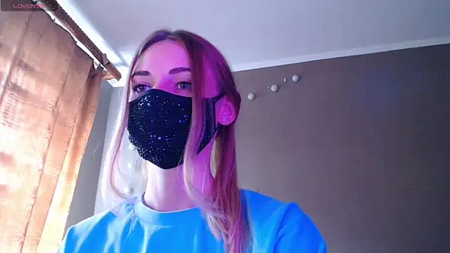 Iris lave online show from 09/09/25, 01:54