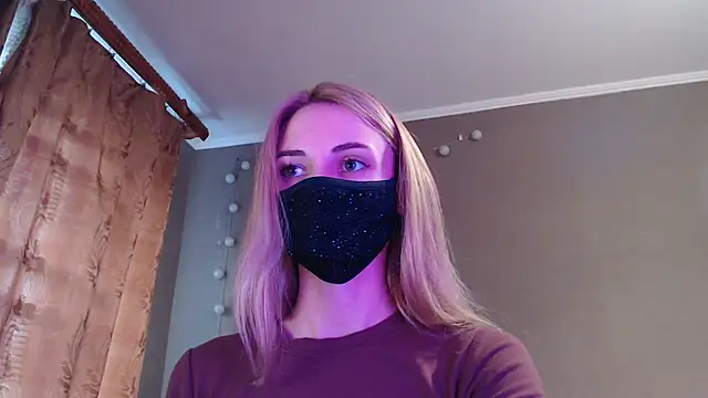 Iris lave online show from 09/23/25, 03:37