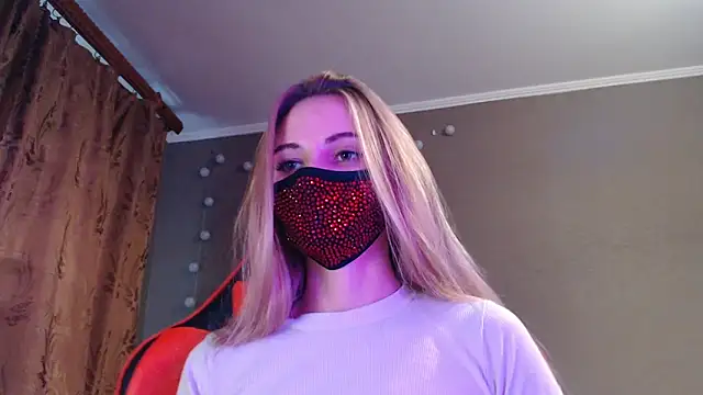 Iris lave online show from 10/24/25, 02:02