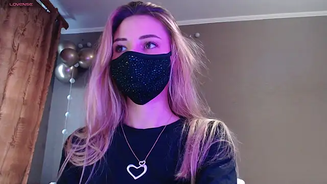 Iris lave online show from 11/22/25, 02:05