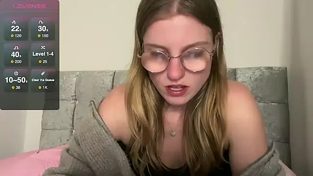 BustyKellyXXX online show from 12/03/25, 07:23