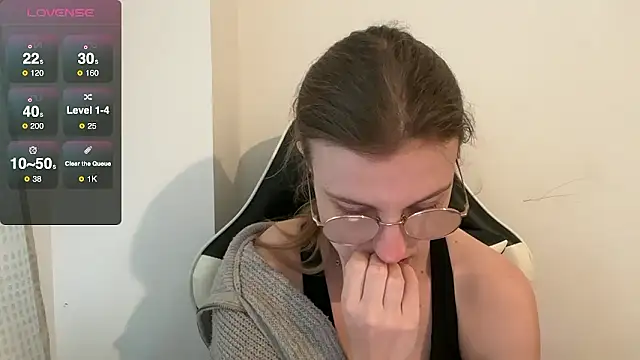 BustyKellyXXX online show from 01/12/26, 09:47