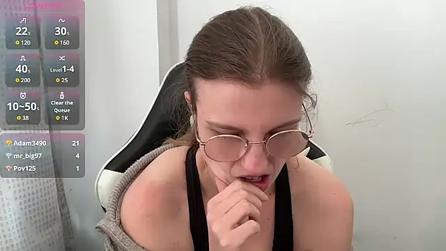 Snapshot of BustyKellyXXX chatting on 03/11/26, 03:18 BustyKellyXXX online show from 03/11/26, 03:18