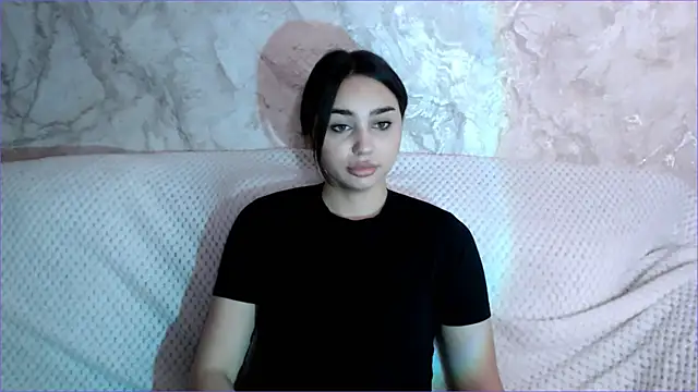 Snapshot of ChocolateKity chatting on 04/14/26, 04:07 ChocolateKity online show from 04/14/26, 04:07