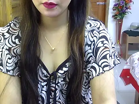 Snapshot of Obonti_2000 chatting on 11/20/25, 04:40 Obonti 2000 online show from 11/20/25, 04:40