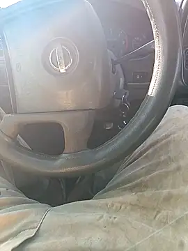 Snapshot of Frank0021 chatting on 10/08/25, 12:25 Frank0021 online show from 10/08/25, 12:25