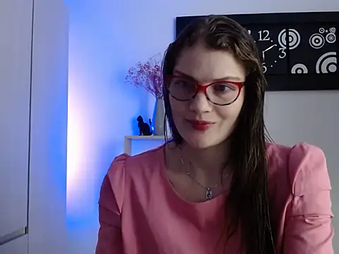 Camila-ventura online show from 10/18/25, 11:11