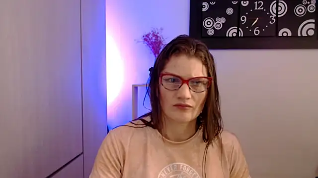 Camila-ventura online show from 02/22/26, 11:20