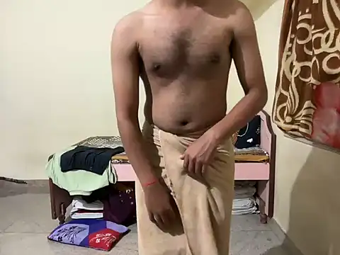 Snapshot of project085 chatting on 11/13/25, 03:55 project085 online show from 11/13/25, 03:55