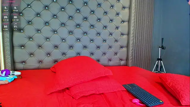 Snapshot of AKANE_SA chatting on 06/12/26, 01:15 AKANE SA online show from 06/12/26, 01:15
