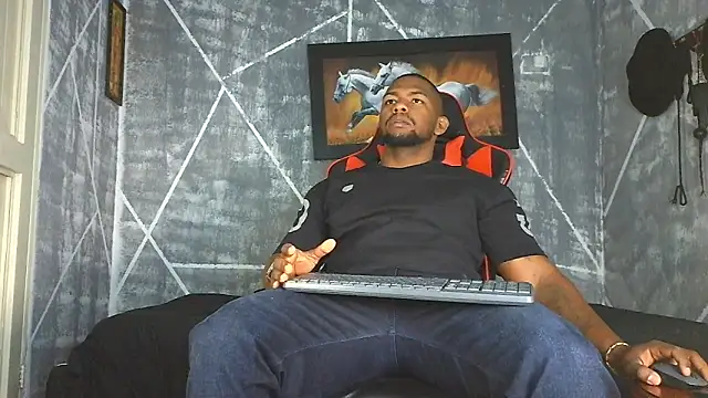 Snapshot of big_blackmen19 chatting on 03/29/26, 02:00 big blackmen19 online show from 03/29/26, 02:00