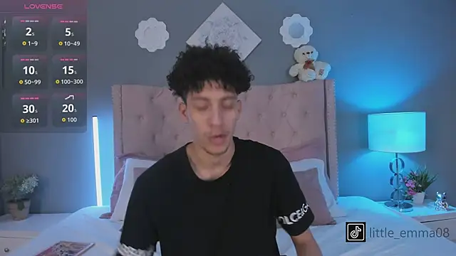 Joe And Emma online show from 11/04/25, 09:03