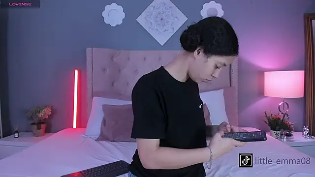 Joe And Emma online show from 11/06/25, 11:04