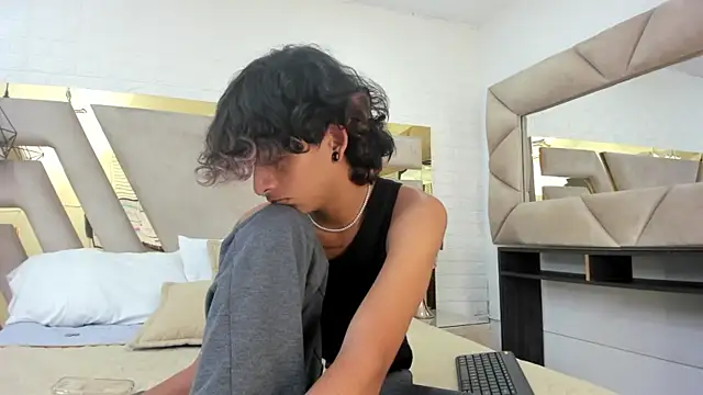 Snapshot of Ibratxandy chatting on 09/15/25, 08:53 Ibratxandy online show from 09/15/25, 08:53