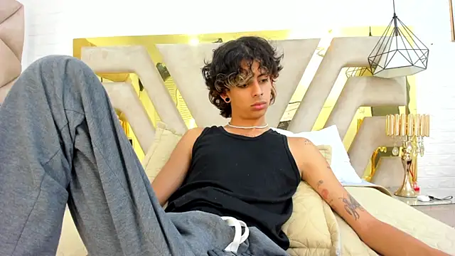 Snapshot of Ibratxandy chatting on 09/23/25, 06:55 Ibratxandy online show from 09/23/25, 06:55