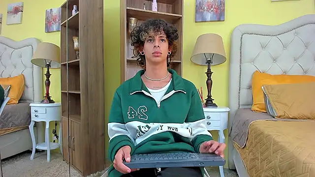 Snapshot of Ibratxandy chatting on 10/14/25, 07:14 Ibratxandy online show from 10/14/25, 07:14