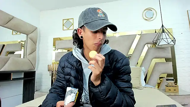 Snapshot of Ibratxandy chatting on 11/14/25, 06:06 Ibratxandy online show from 11/14/25, 06:06