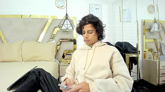 Snapshot of Ibratxandy chatting on 11/16/25, 12:00 Ibratxandy online show from 11/16/25, 12:00