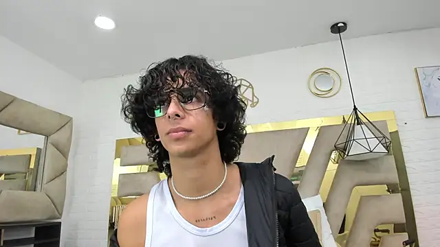 Snapshot of Ibratxandy chatting on 12/05/25, 06:59 Ibratxandy online show from 12/05/25, 06:59