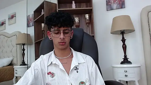 Ibratxandy online show from 03/11/26, 07:09