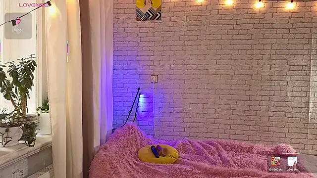 Snapshot of ReginaFoXXXy chatting on 02/10/26, 09:57 ReginaFoXXXy online show from 02/10/26, 09:57