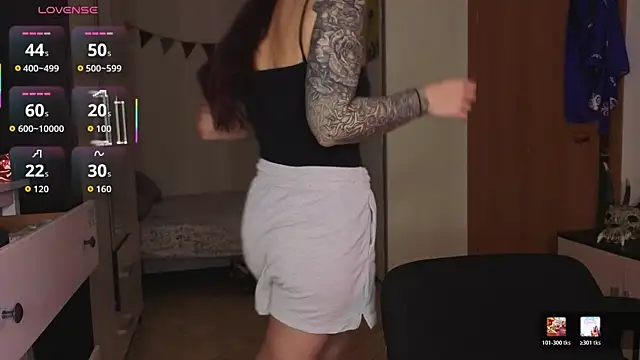 Snapshot of ReginaFoXXXy chatting on 04/07/26, 09:32 ReginaFoXXXy online show from 04/07/26, 09:32