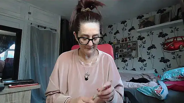 Snapshot of Mistress-Ivy51 chatting on 02/02/26, 08:35 Mistress-Ivy51 online show from 02/02/26, 08:35