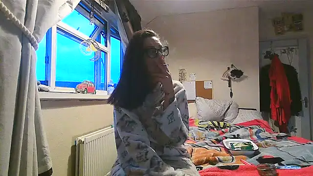 Snapshot of Mistress-Ivy51 chatting on 04/28/26, 04:50 Mistress-Ivy51 online show from 04/28/26, 04:50