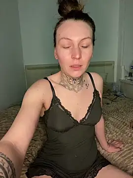 monsieuretmada1 online show from 04/04/26, 04:44