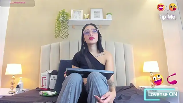 Rachel Donnelly online show from 07/11/26, 03:53