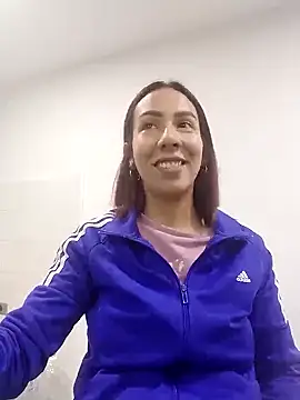 Snapshot of Molly_Evens_Ky chatting on 10/09/25, 01:20 Molly Evens Ky online show from 10/09/25, 01:20