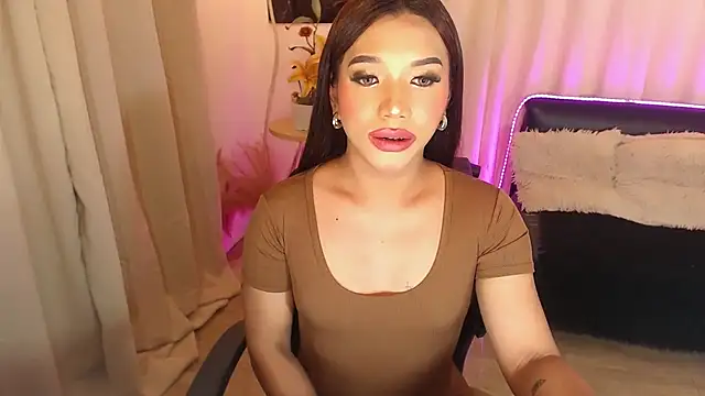 Snapshot of Ubanescka chatting on 10/29/25, 07:48 Ubanescka online show from 10/29/25, 07:48