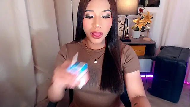 Snapshot of Ubanescka chatting on 11/26/25, 06:20 Ubanescka online show from 11/26/25, 06:20