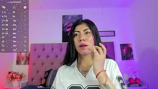 Snapshot of Aily_star chatting on 02/18/26, 04:08 Aily star online show from 02/18/26, 04:08