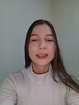 Snapshot of Arianna_Moss chatting on 06/17/26, 10:32 Arianna Moss online show from 06/17/26, 10:32