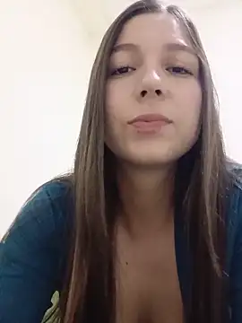 Snapshot of Arianna_Moss chatting on 06/19/26, 12:37 Arianna Moss online show from 06/19/26, 12:37