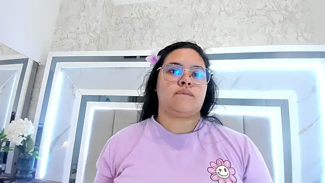 melodycharlotte online show from 10/11/25, 11:31