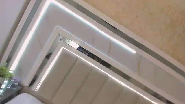 melodycharlotte online show from 12/16/25, 12:32